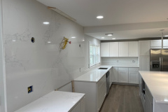 quartz-full-height-backsplash